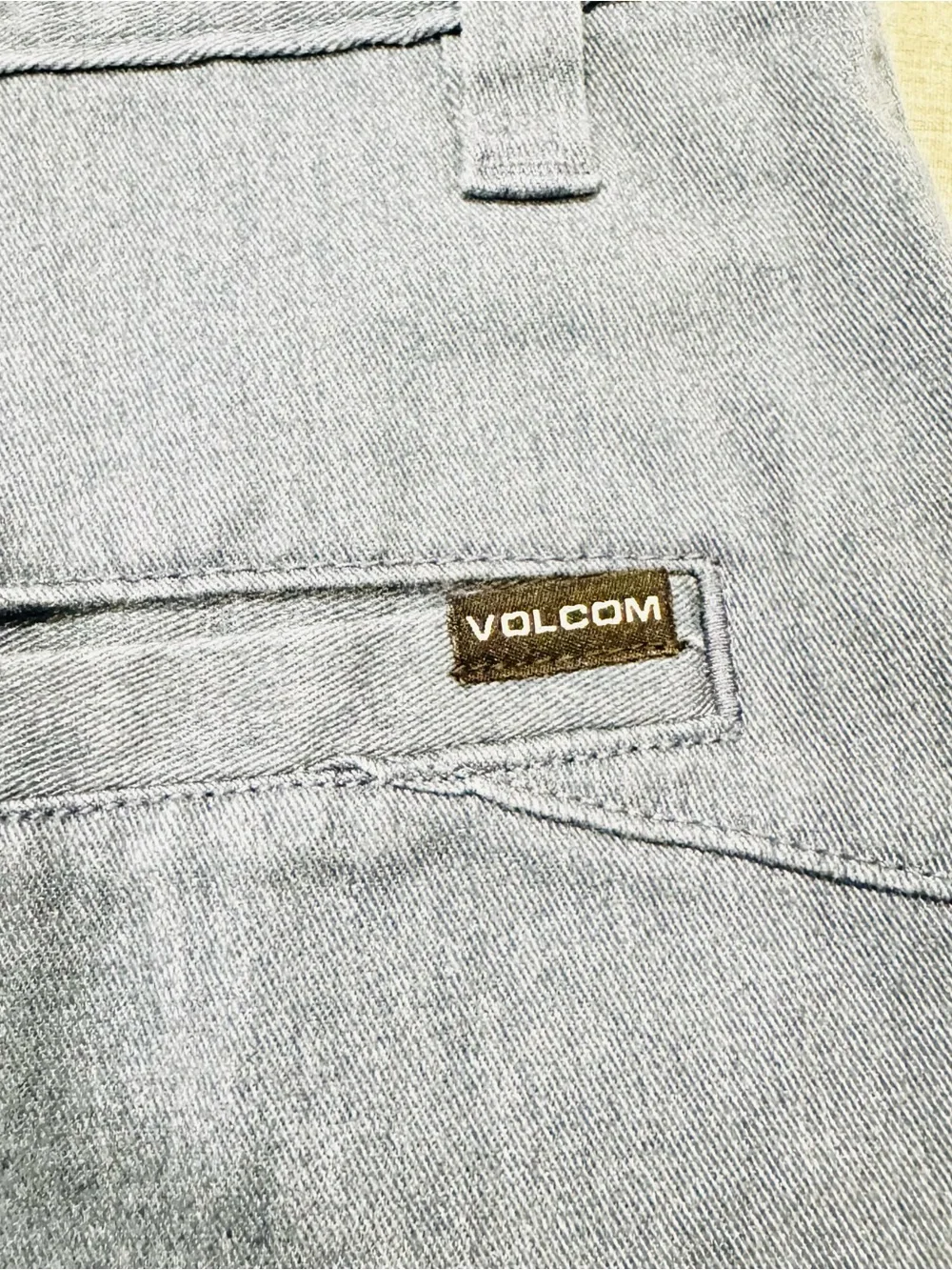 Volcom Men's Blue Flat Front Shorts